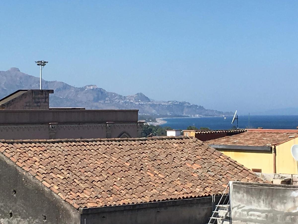 B&B Mistral Di Lizzio Salvatore Giarre Luaran gambar