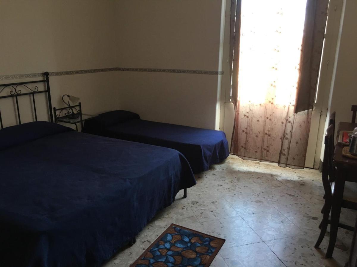 B&B Mistral Di Lizzio Salvatore Giarre Luaran gambar