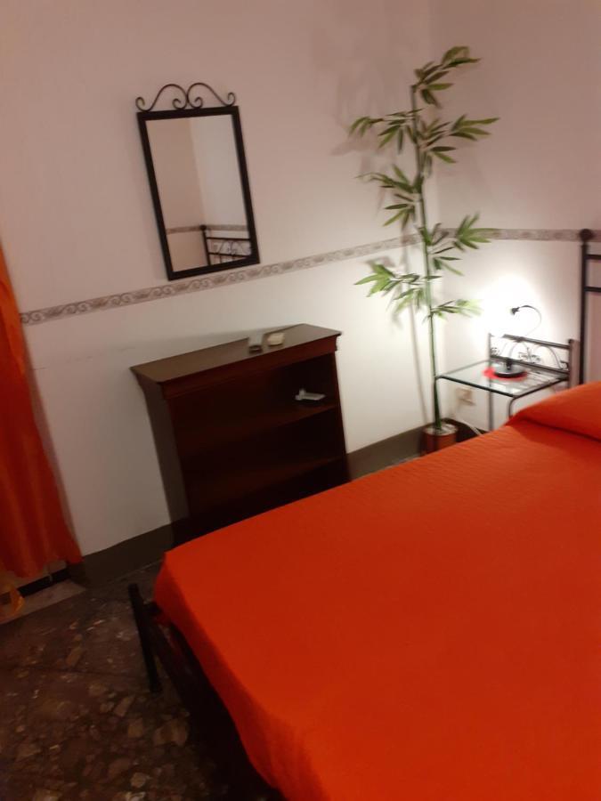 B&B Mistral Di Lizzio Salvatore Giarre Luaran gambar
